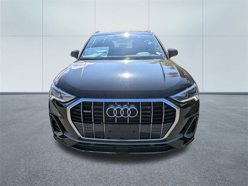 New 2025 Audi Q3 2.0T Premium image 8