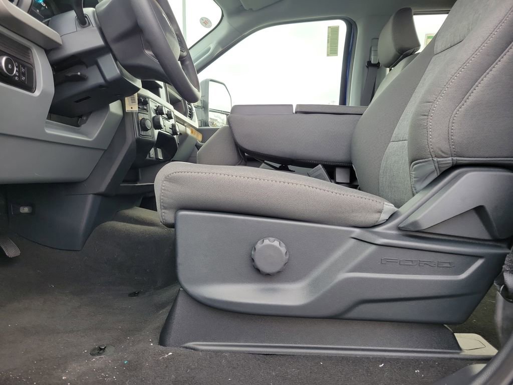 New 2026 Ford F250 XL w/ STX Appearance Package image 17