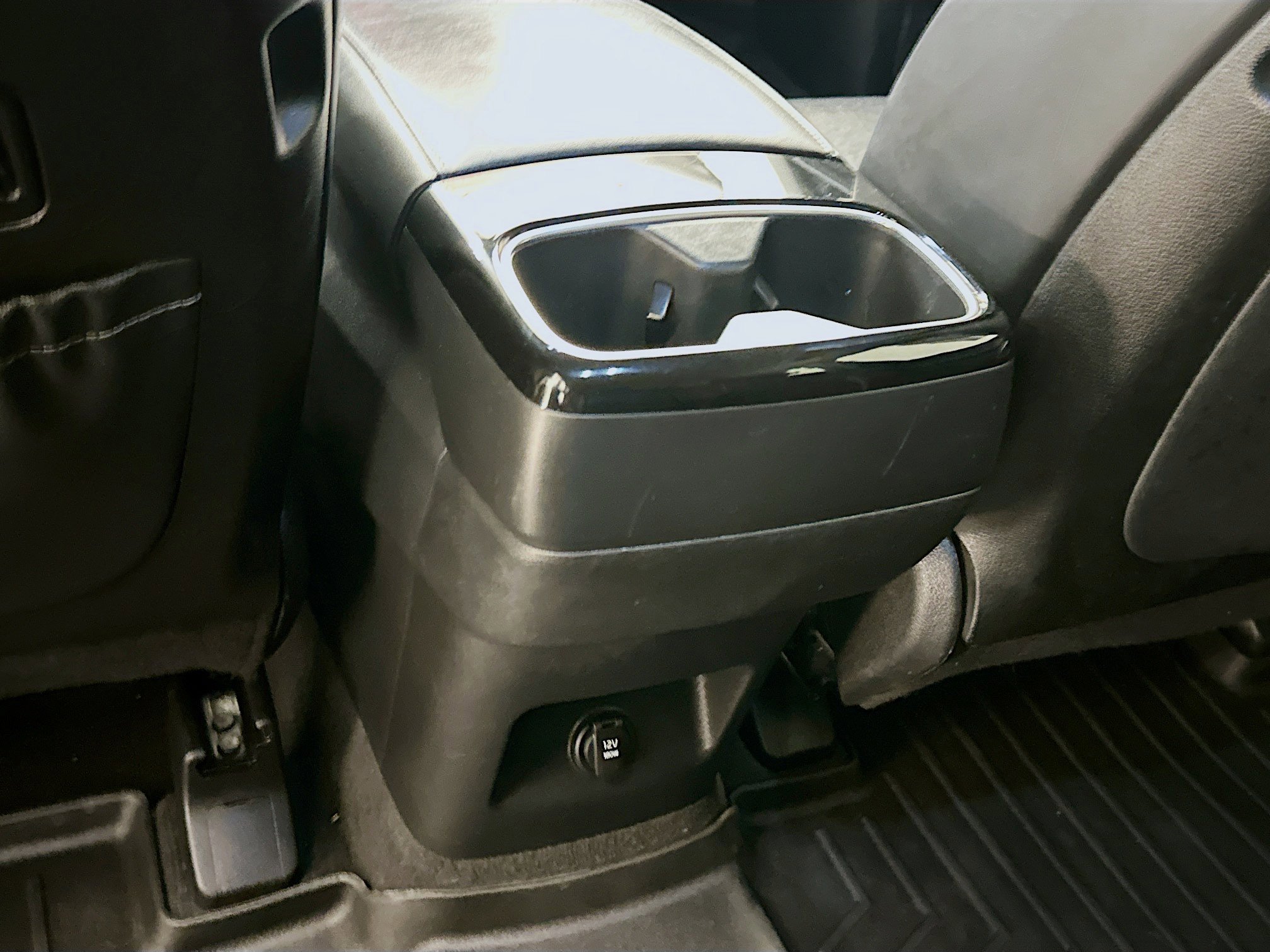 Used 2020 Kia Telluride LX image 27