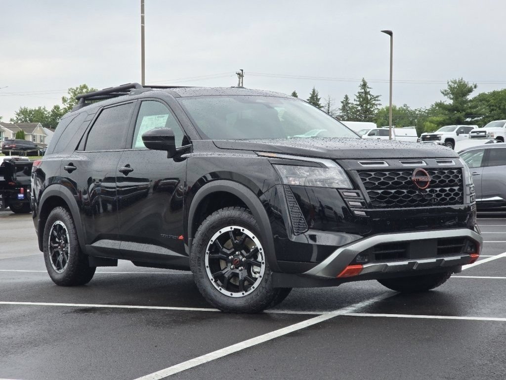 New 2026 Nissan Pathfinder Rock Creek w/ Rock Creek Premium Package AWD/4WD image 2