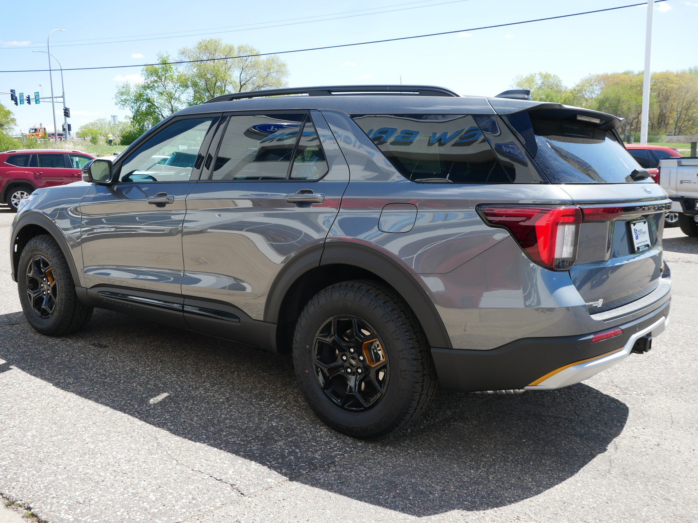 New 2026 Ford Explorer Tremor w/ Tremor Ultimate Package AWD/4WD image 2