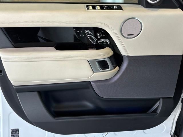 Used 2022 Land Rover Range Rover Westminster Edition image 13