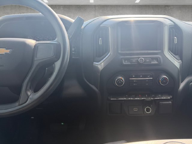 Used 2020 Chevrolet Silverado 1500 Custom w/ Custom Value Package RWD image 20