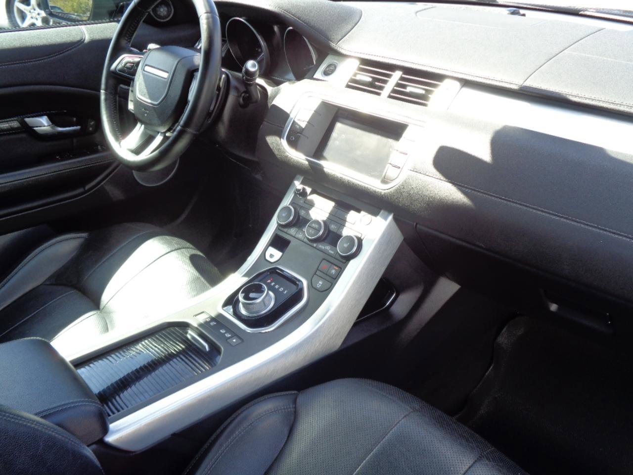 Used 2016 Land Rover Range Rover Evoque SE AWD/4WD image 35