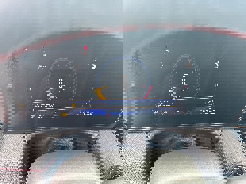 Used 2024 Chevrolet TrailBlazer RS w/ Convenience Package image 21