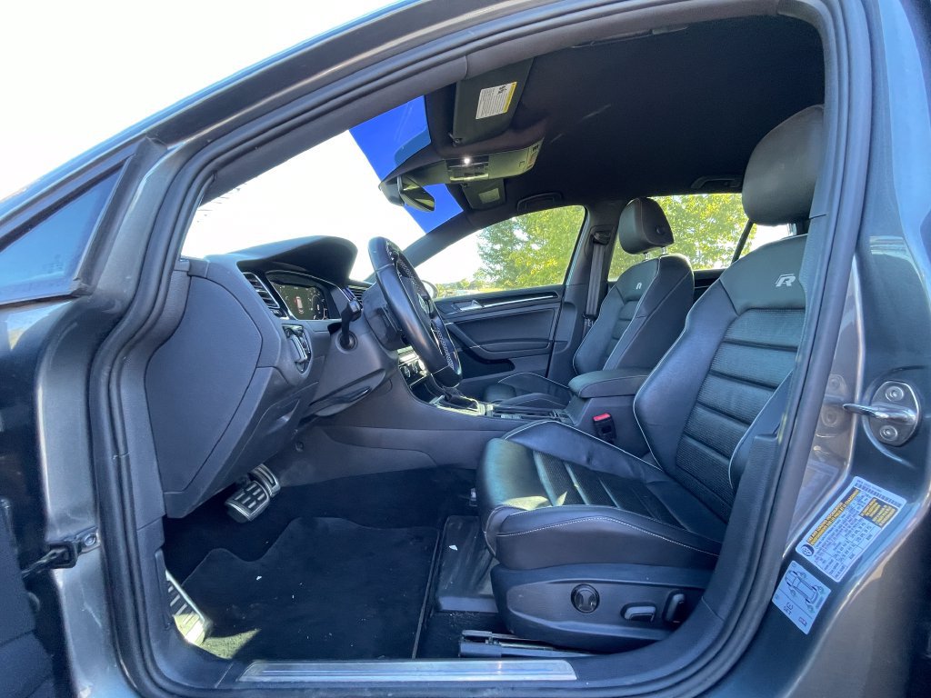 Used 2019 Volkswagen Golf R 4-Door AWD/4WD image 3
