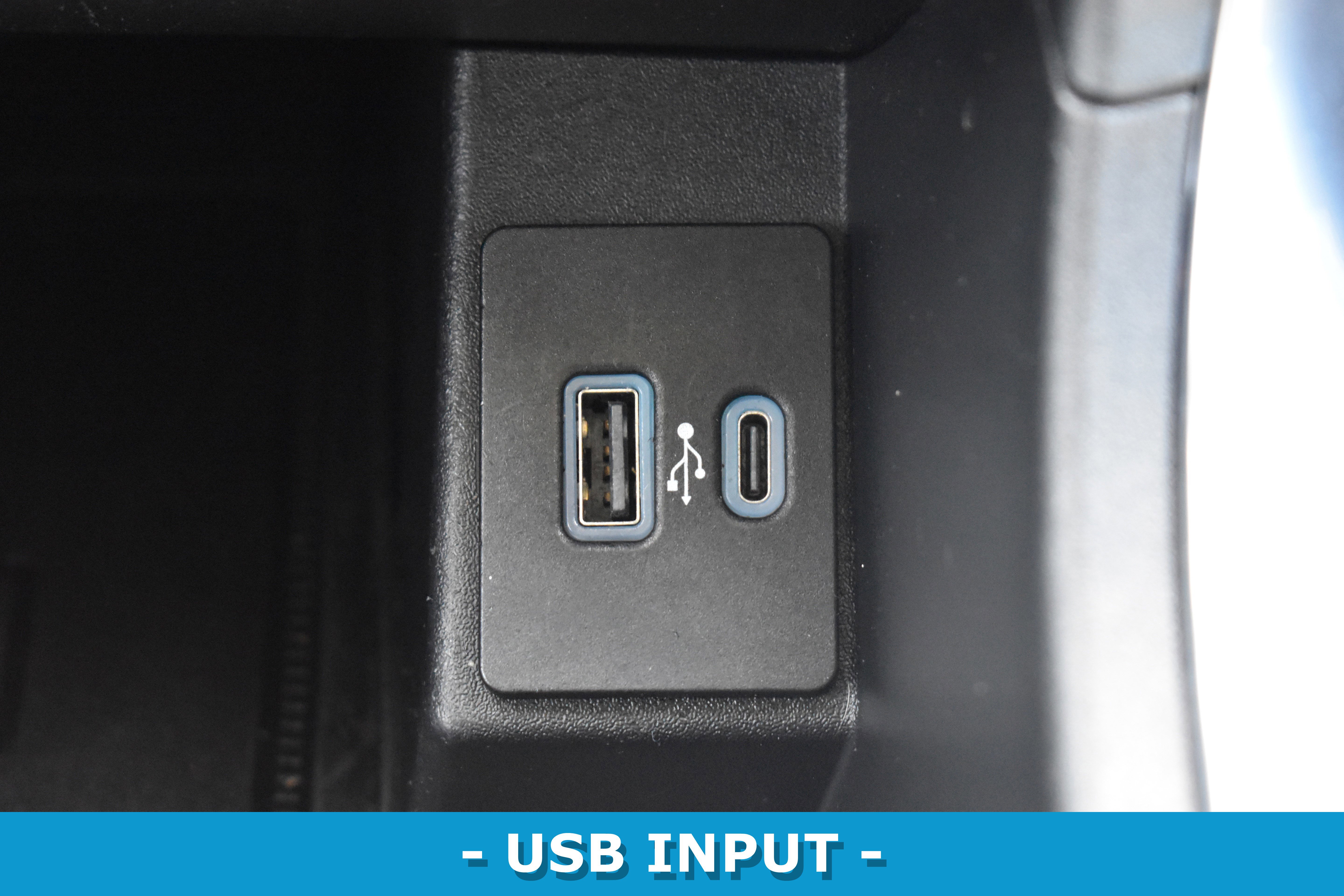 Used 2022 Ford Edge Titanium image 16