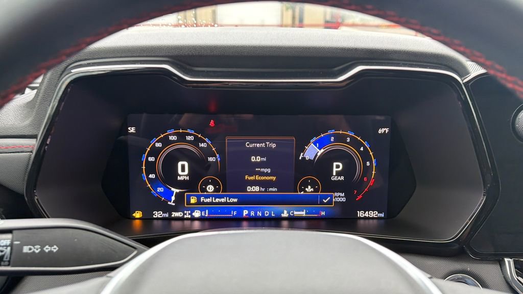 Used 2024 Chevrolet Colorado Z71 w/ Z71 Convenience Package 2 image 22