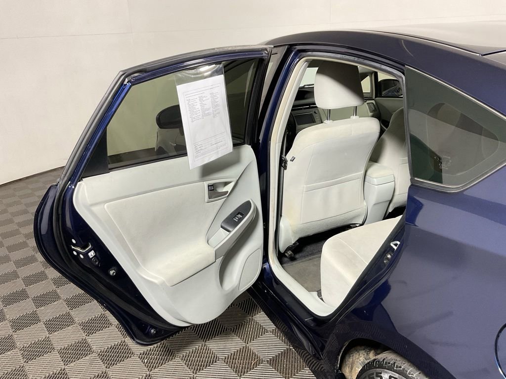 Used 2014 Toyota Prius Three FWD image 30