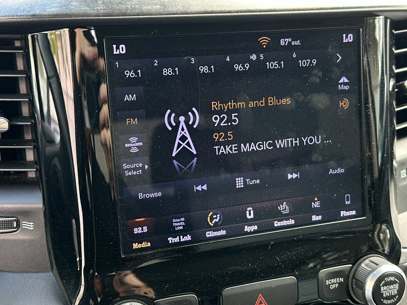 Used 2019 RAM 1500 Big Horn image 15