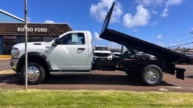Used 2024 RAM 5500 Tradesman AWD/4WD image 2