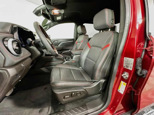 Used 2023 Chevrolet Colorado Z71 w/ Z71 Convenience Package 2 AWD/4WD image 21