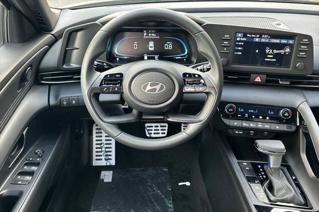New 2026 Hyundai Elantra SEL Sport image 11