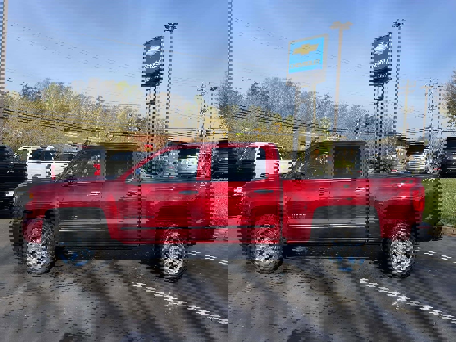 Used 2018 Chevrolet Silverado 1500 LTZ Z71 w/ LTZ Plus Package image 8