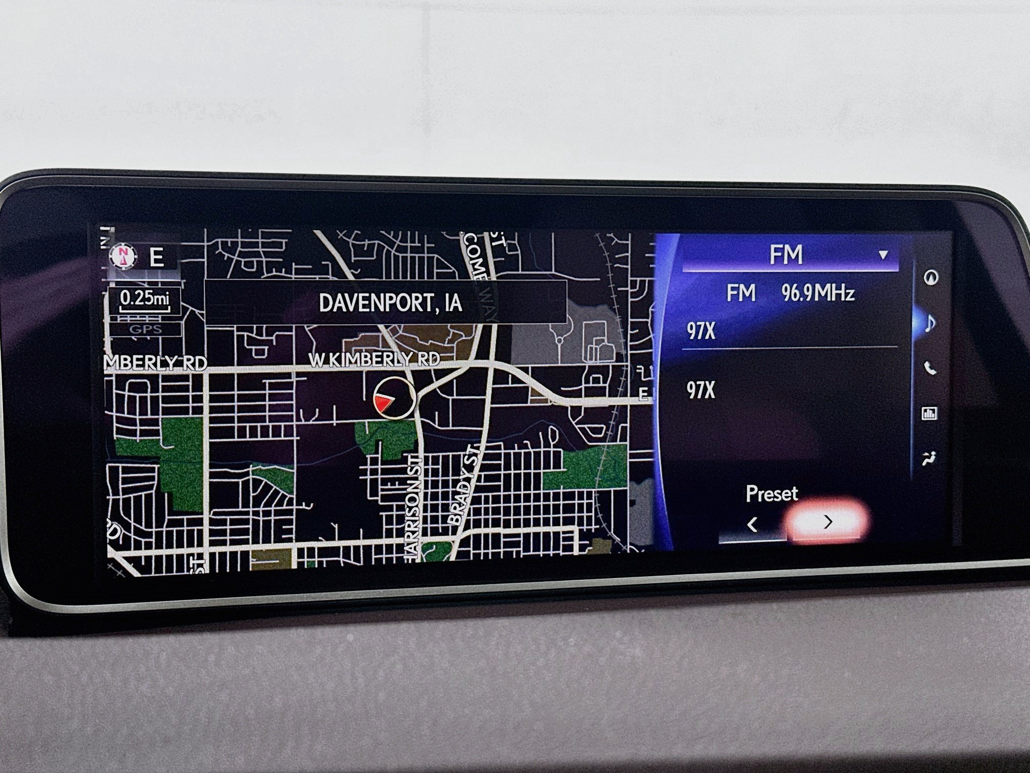 Used 2018 Lexus RX 350 AWD w/ Premium Package image 13