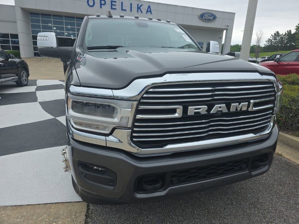 Used 2024 RAM 3500 Laramie AWD/4WD image 7