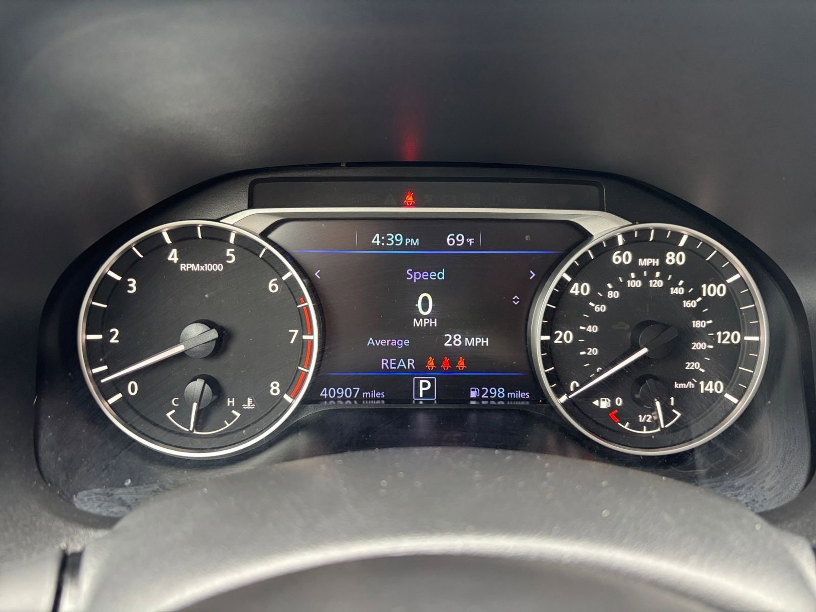 Used 2025 Nissan Altima 2.5 SV FWD image 41