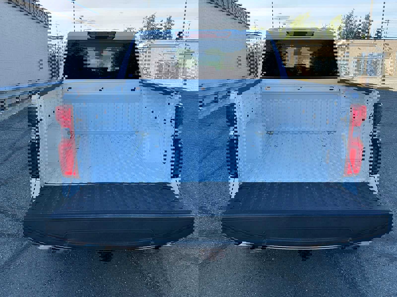 Used 2024 Chevrolet Silverado 1500 RST w/ Z71 Off-Road Package image 18