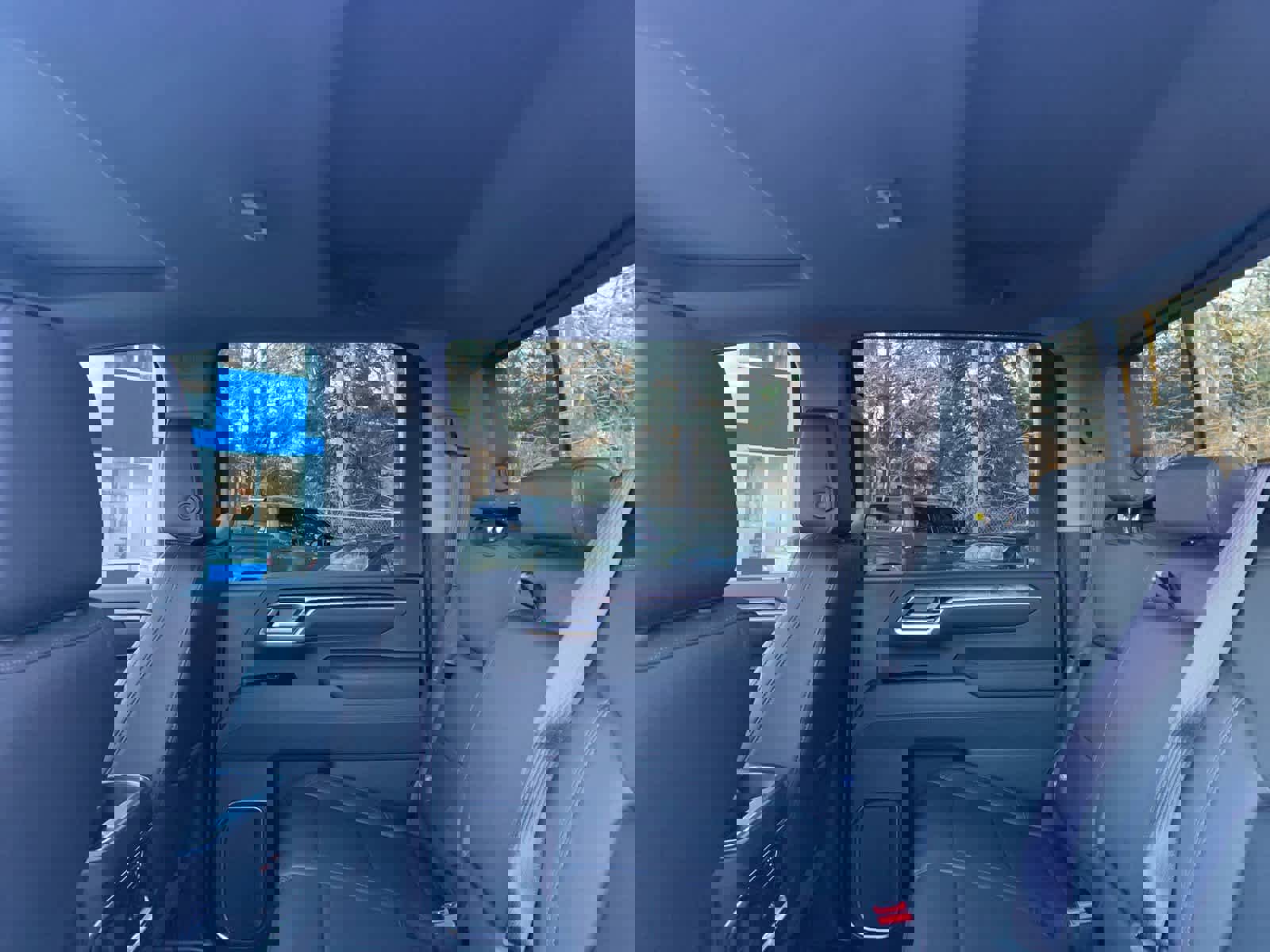 Certified 2025 Chevrolet Silverado 2500 LTZ w/ LTZ Convenience Package image 30