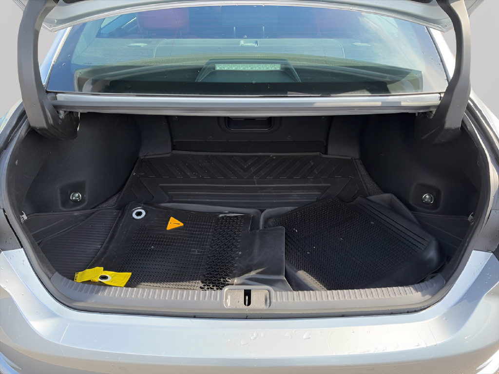 Used 2023 Lexus ES 350 F Sport w/ Accessory Package (Z2) FWD image 16