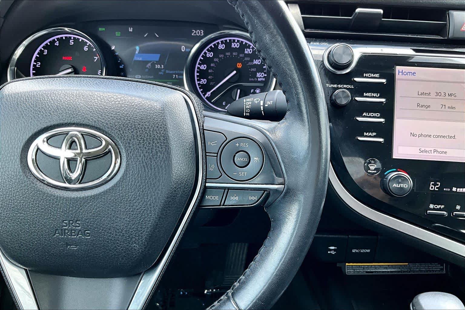 Used 2019 Toyota Camry XLE FWD image 22