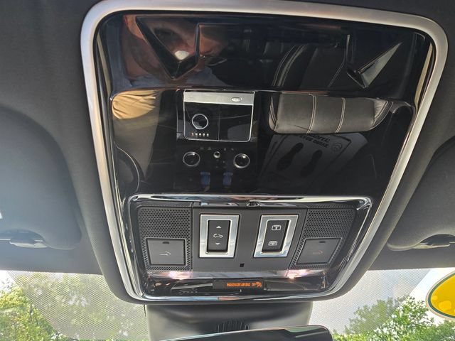Used 2020 Land Rover Range Rover Velar R-Dynamic S AWD/4WD image 25