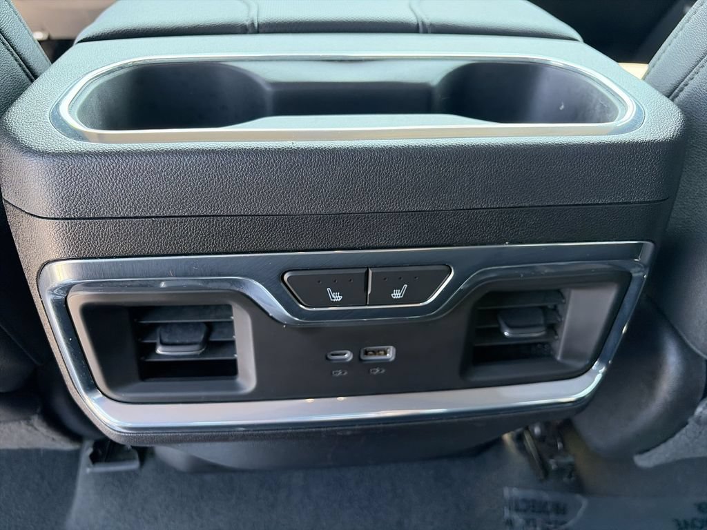 Used 2024 GMC Sierra 3500 SLT w/ SLT Premium Package AWD/4WD image 28