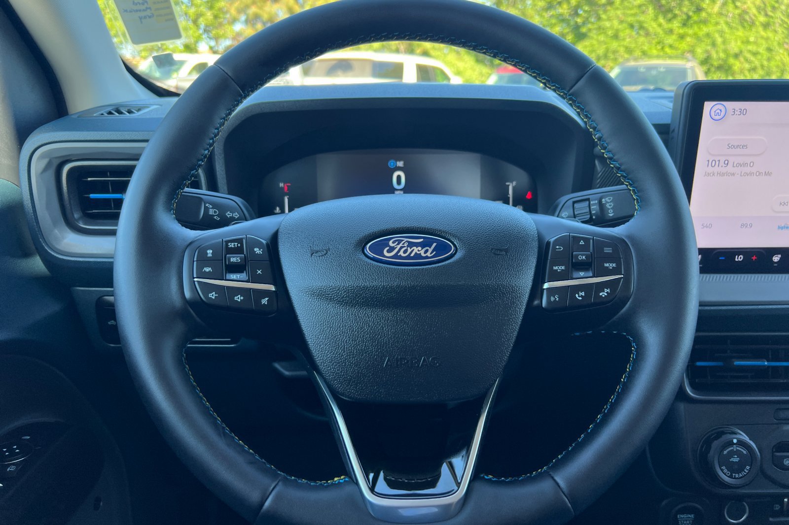 Used 2025 Ford Maverick Lobo AWD/4WD image 23