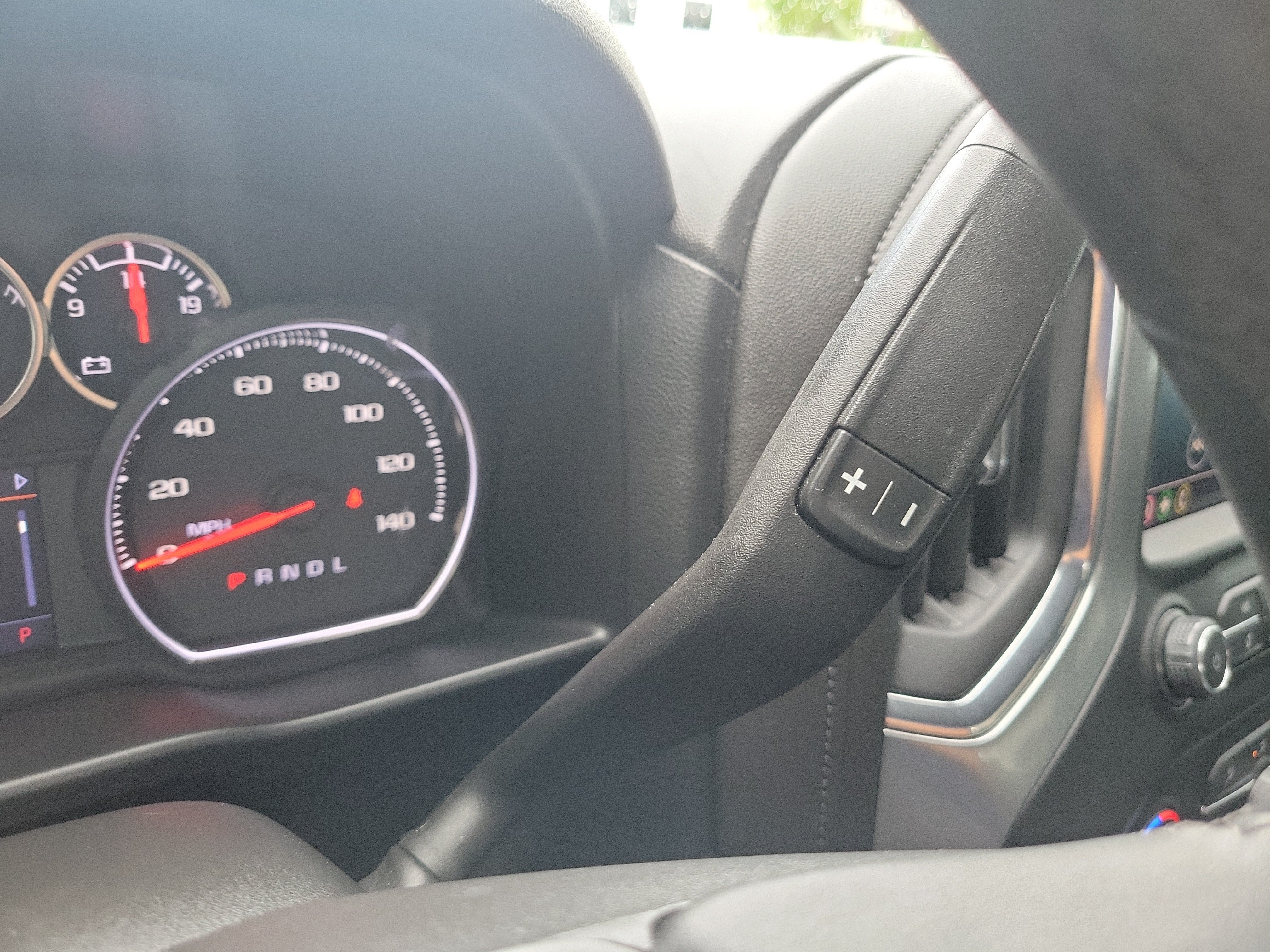 Used 2022 Chevrolet Silverado 1500 LT RWD image 28
