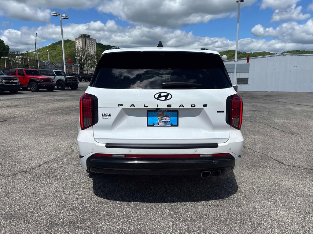 Used 2024 Hyundai Palisade Calligraphy AWD/4WD image 4