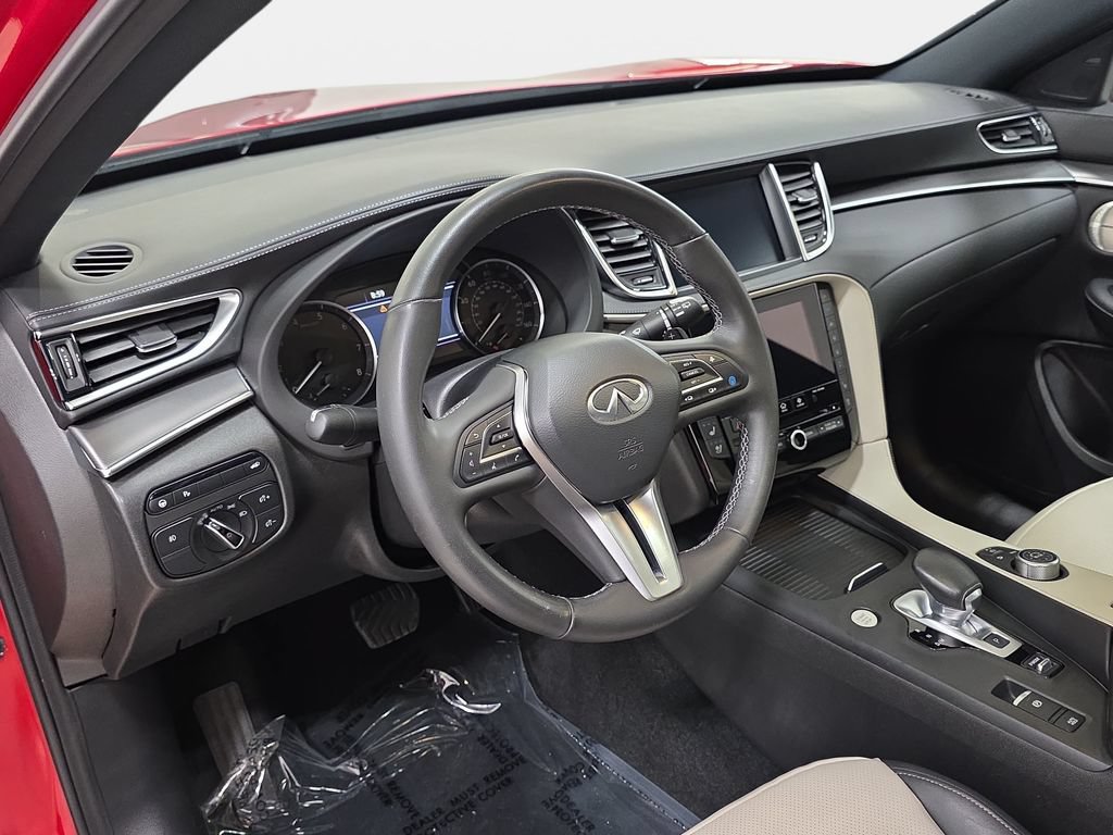 Certified 2023 INFINITI QX55 Essential AWD/4WD image 13