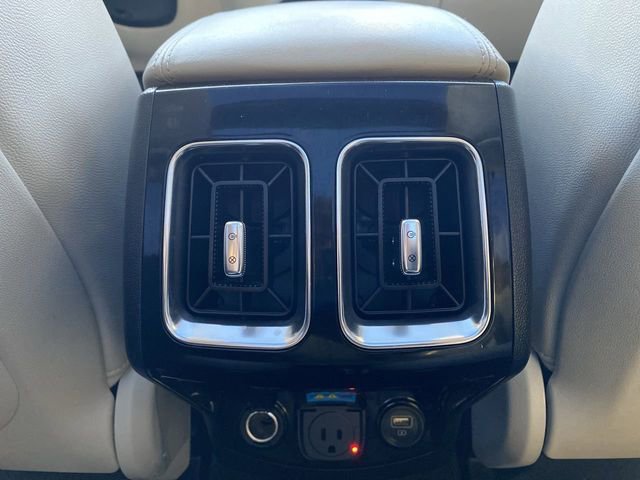 Used 2023 Kia Sorento SX Prestige w/ Panoramic Sunroof Package image 36