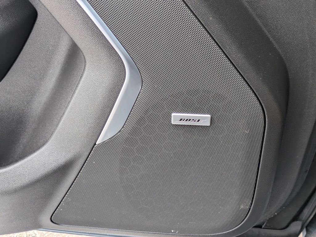 Used 2021 Chevrolet Tahoe Premier w/ Premium Package image 29