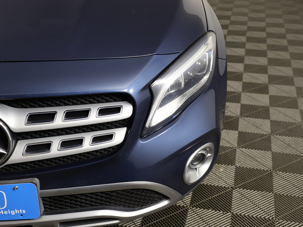 Used 2020 Mercedes-Benz GLA 250 4MATIC image 13