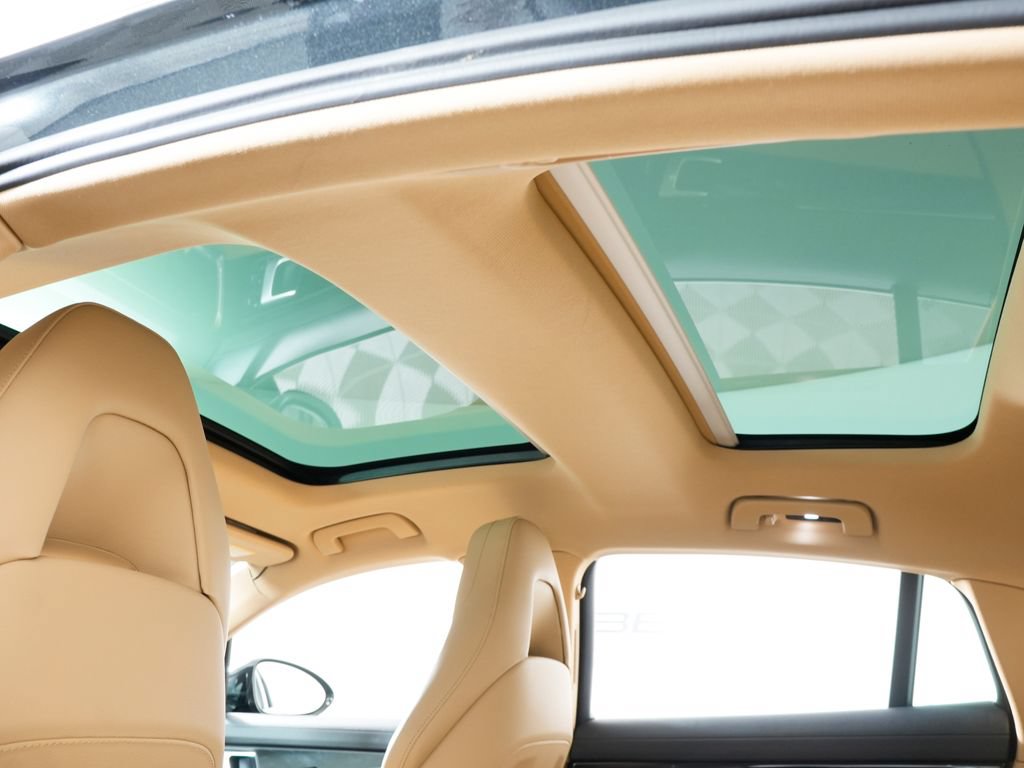 Certified 2020 Porsche Panamera 4S AWD/4WD image 21