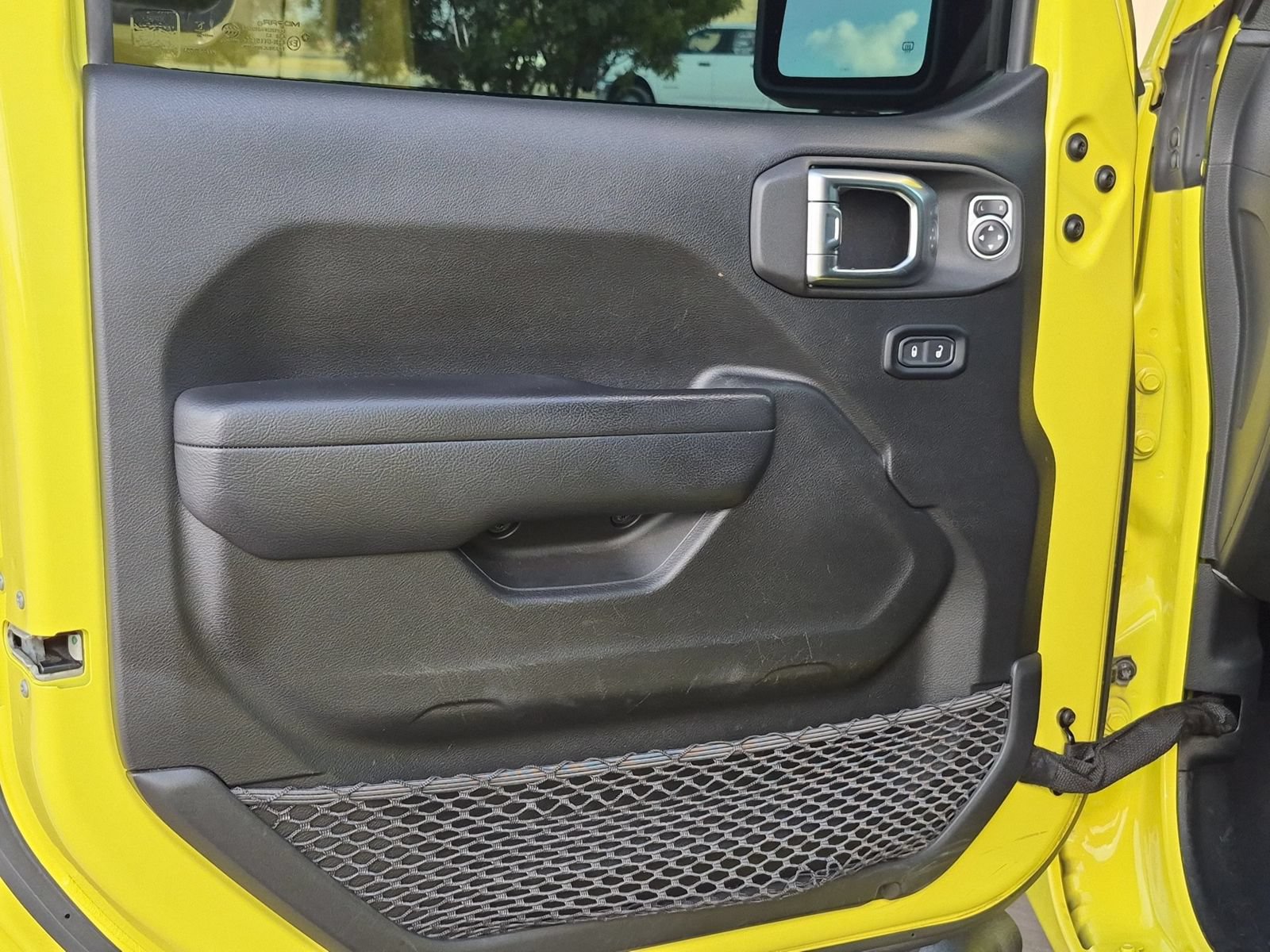 Used 2023 Jeep Wrangler Unlimited Sport AWD/4WD image 11