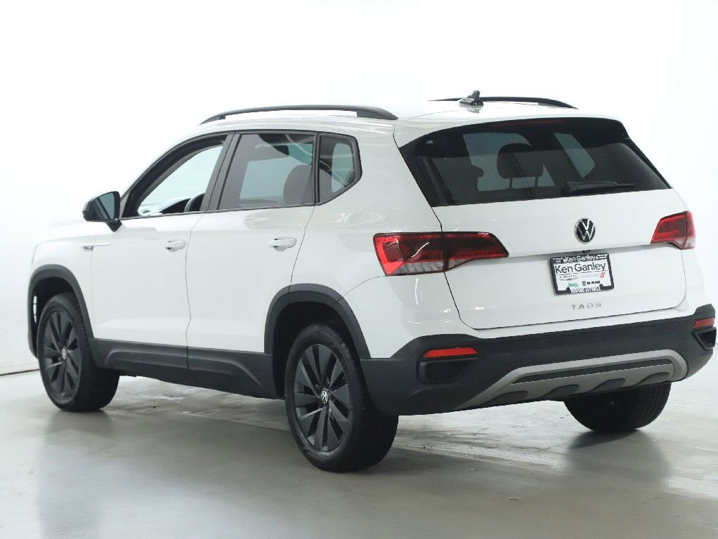 Used 2022 Volkswagen Taos S image 39