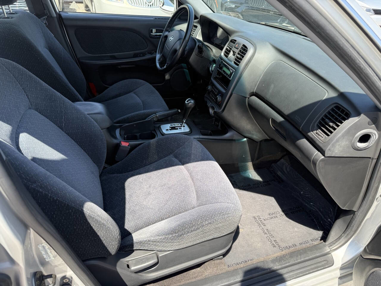 Used 2005 Hyundai Sonata GL FWD image 9