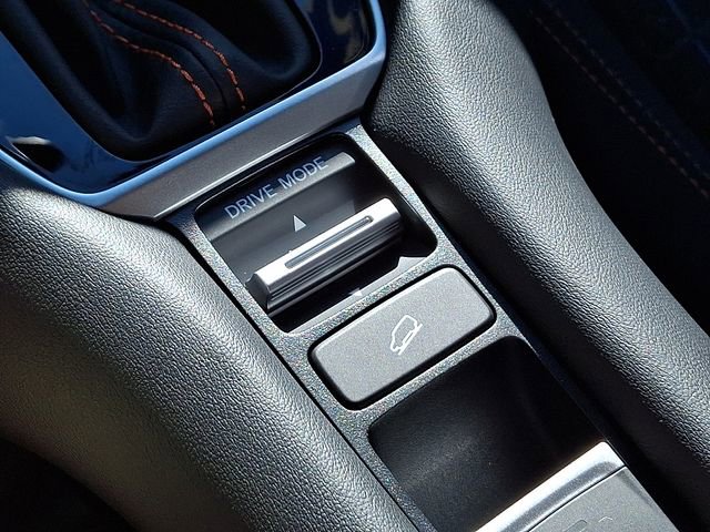 Certified 2025 Honda HR-V Sport image 24