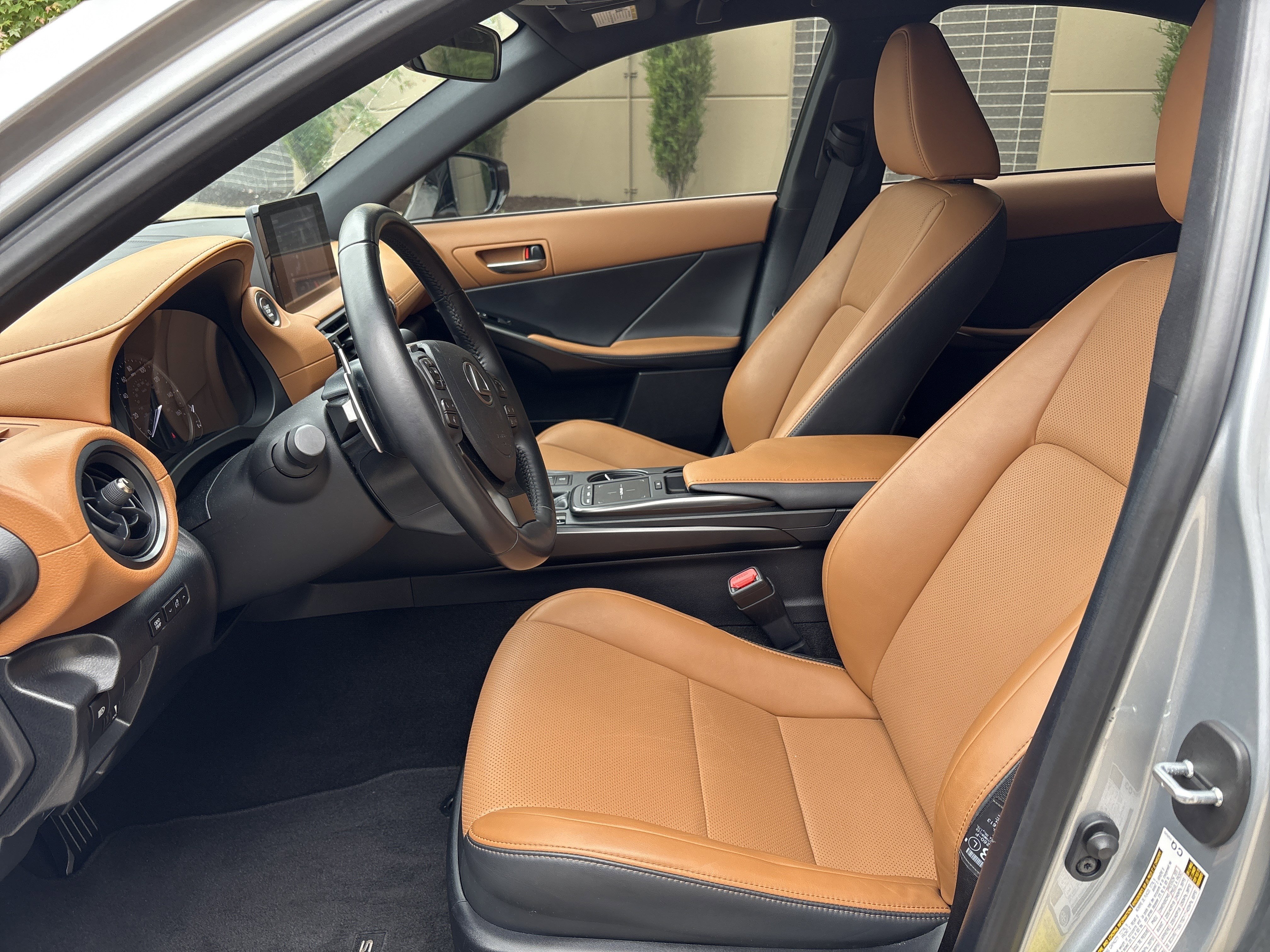 Used 2024 Lexus IS 300 F Sport w/ Accessory Package 2 RWD image 16