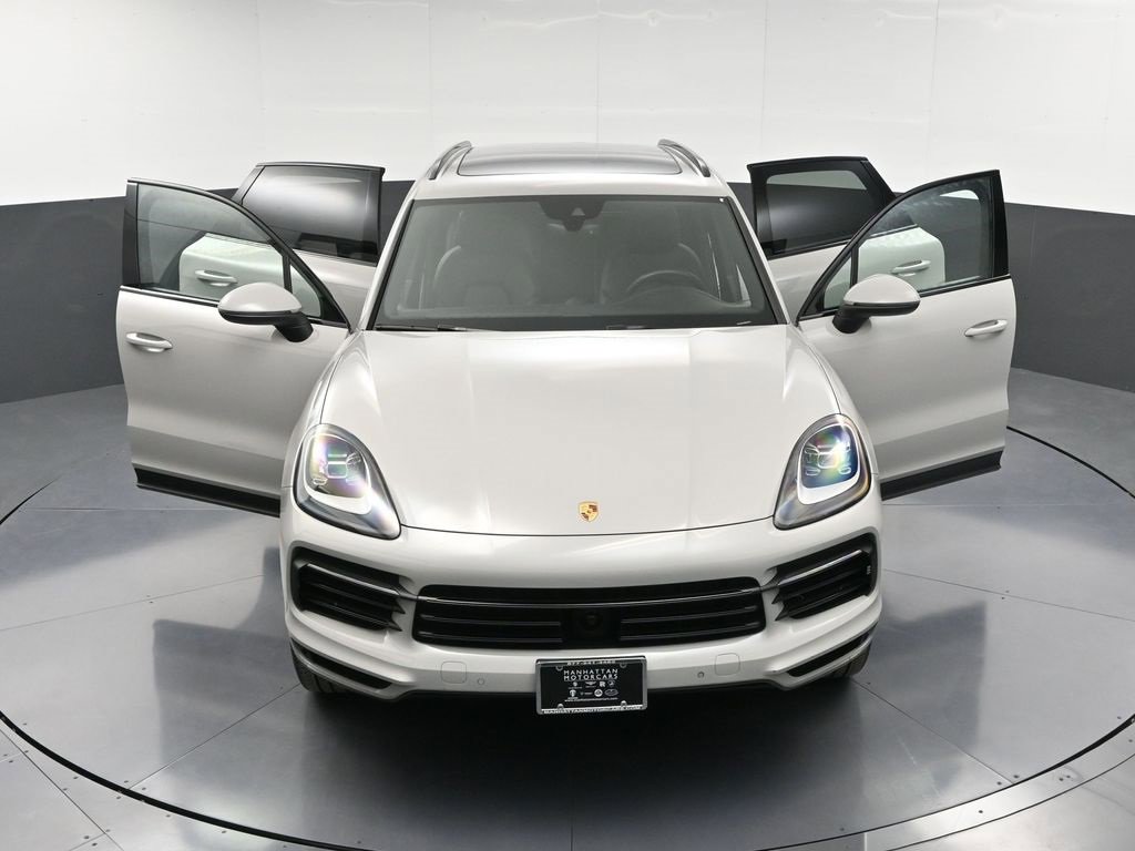 Certified 2023 Porsche Cayenne image 34