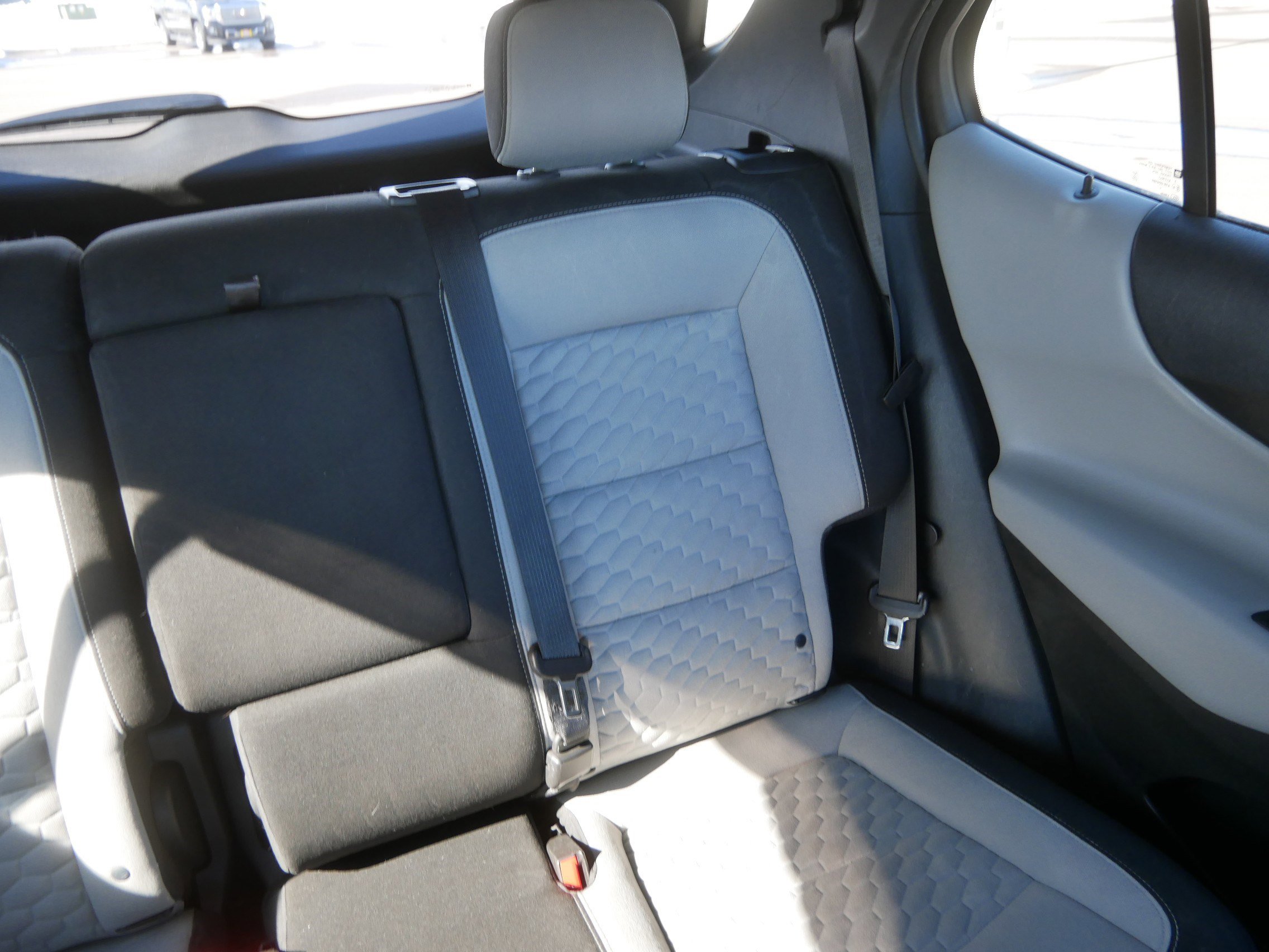 Used 2019 Chevrolet Equinox LS w/ LS Convenience Package image 14