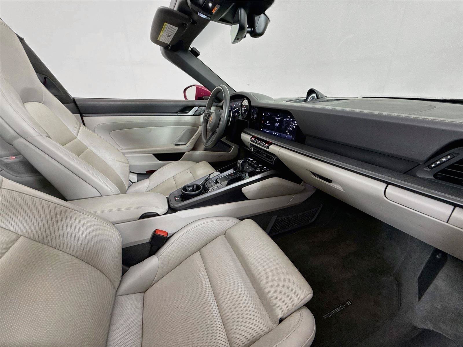 Used 2023 Porsche 911 Targa 4S w/ Premium Package AWD/4WD image 3