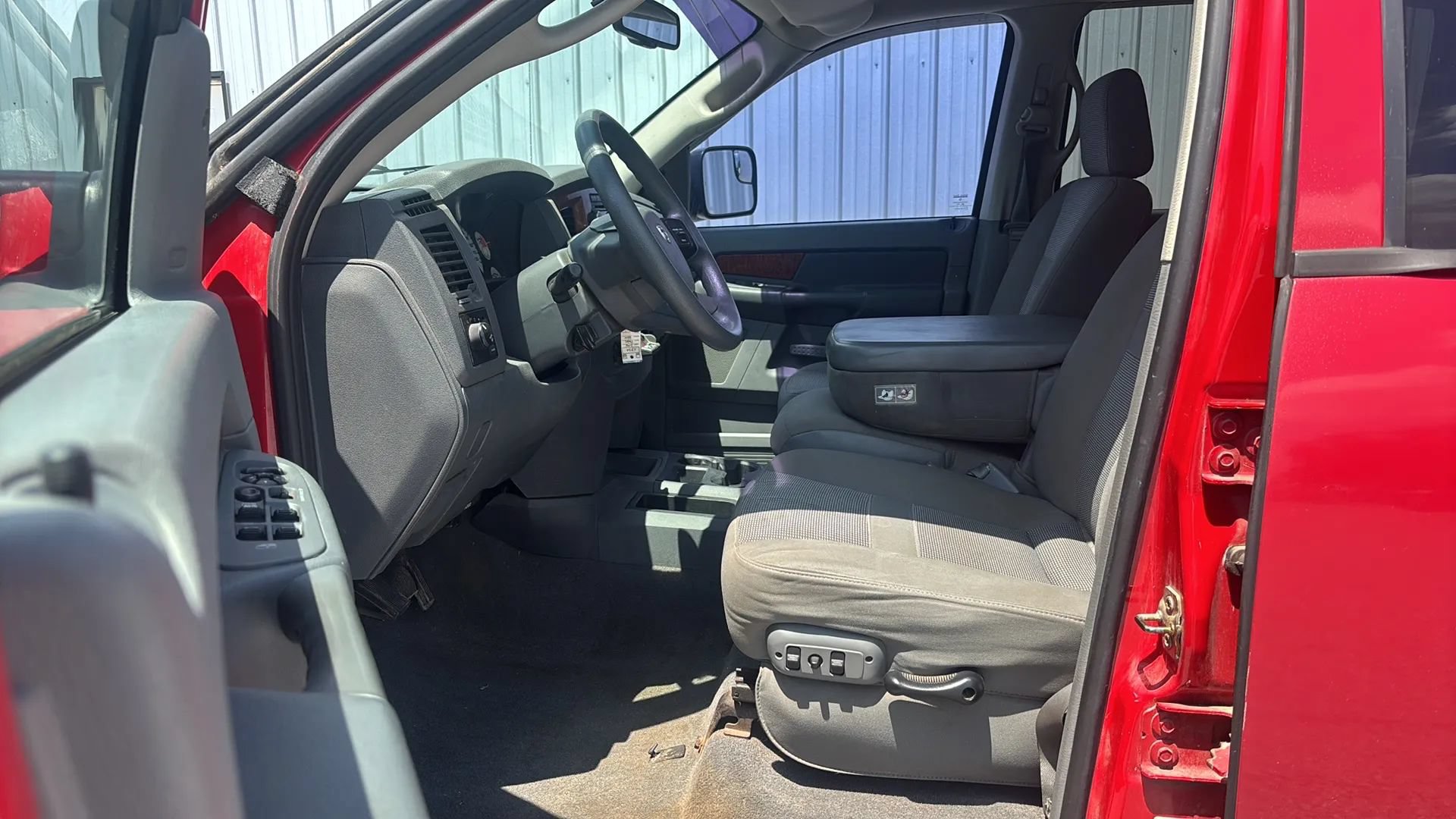 Used 2006 Dodge Ram 3500 Truck SLT w/ Light Group AWD/4WD image 18