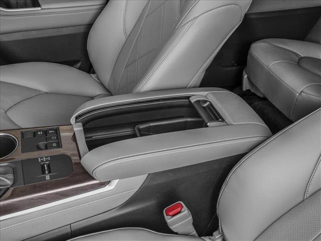 New 2026 Toyota Highlander Platinum image 10