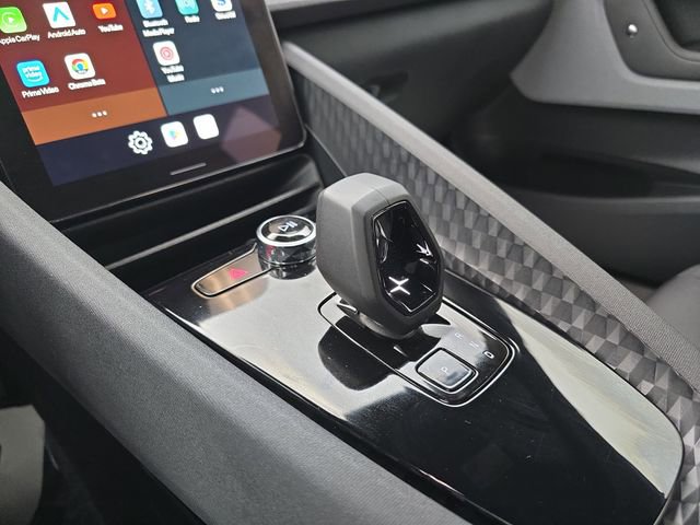 Used 2022 Polestar Polestar 2 w/ Pilot Package image 34