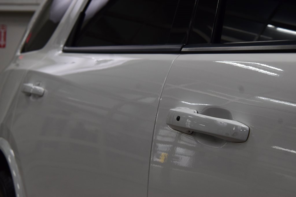 Used 2022 Dodge Durango SRT w/ Premium Interior Group image 21