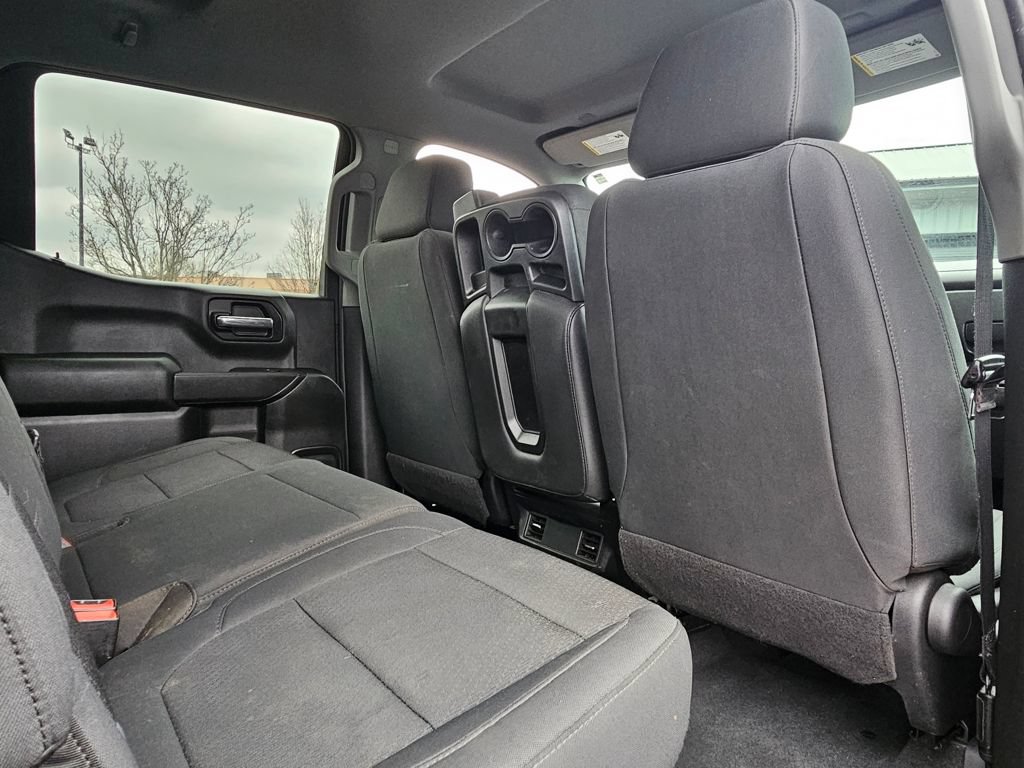 Used 2020 Chevrolet Silverado 1500 Custom w/ Custom Value Package AWD/4WD image 19