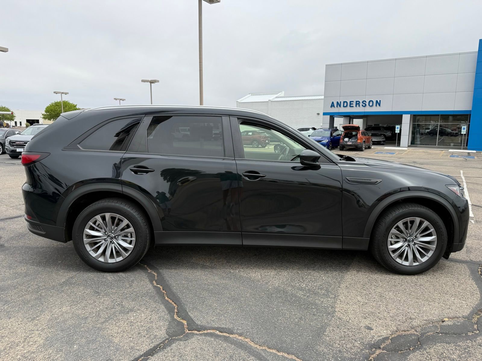 Used 2024 MAZDA CX-90 3.3 Turbo w/ Select Package image 4