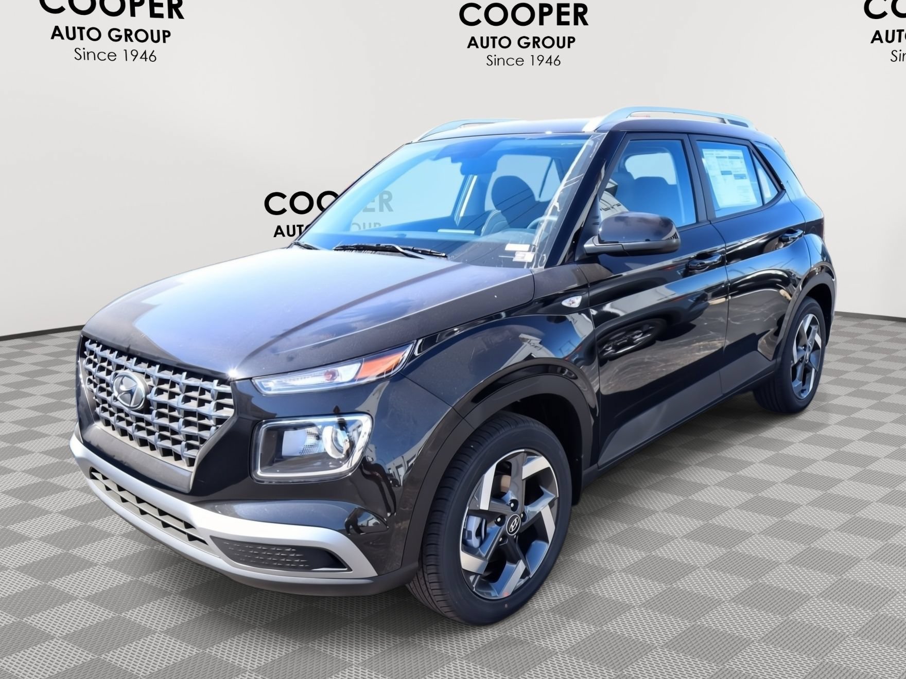 New 2026 Hyundai Venue SEL FWD image 3